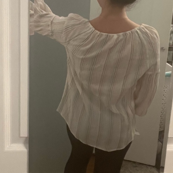 Gap Light Weight Stripe Summer Top - Picture 4 of 6